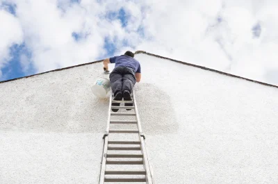 Peinture extérieure à Ajat — façades et ravalement